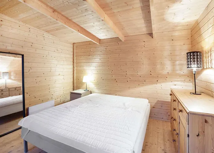 Lovely In Dronningmølle